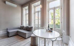 GuestReady Modern Apartment in Praça da Batalha